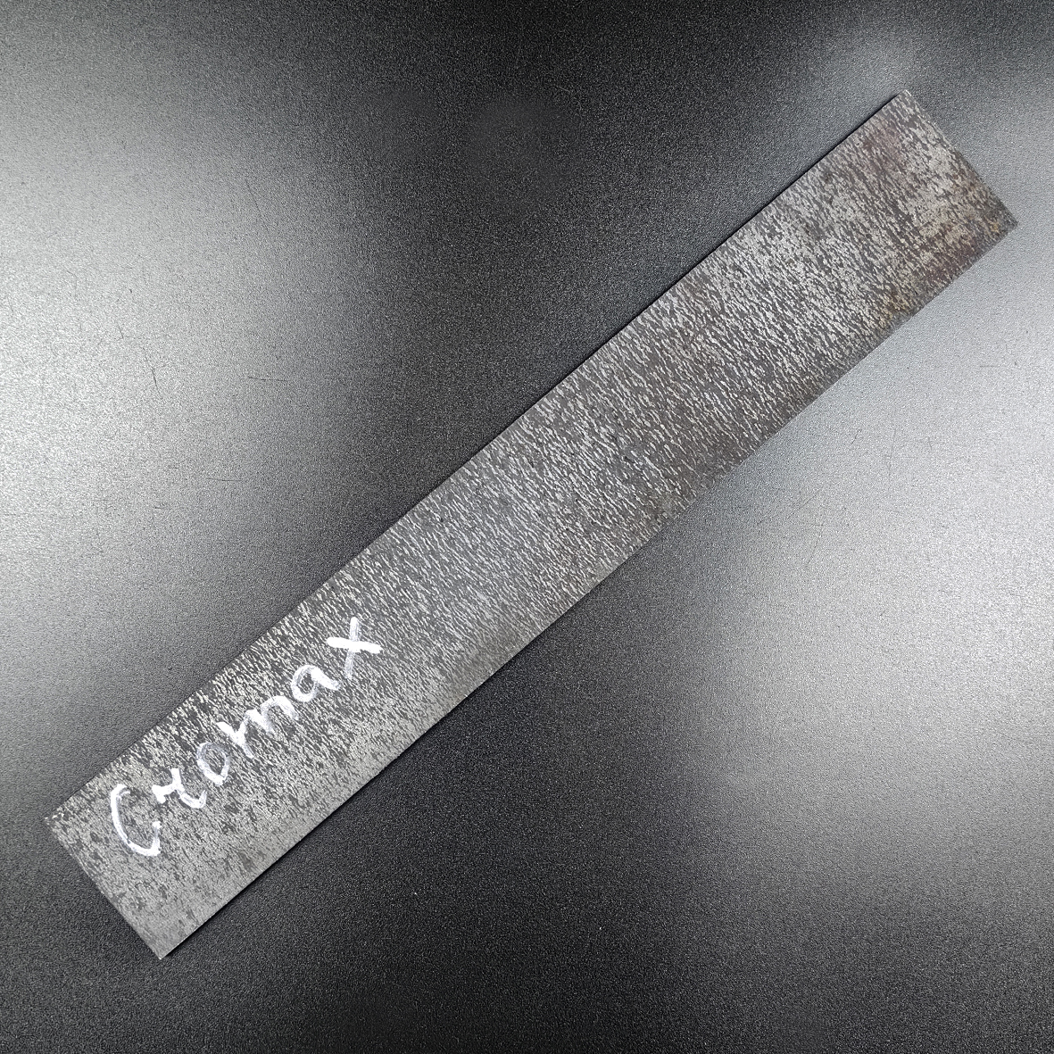 Заготовка для ножа из стали Cromax PM размеры: 200х30х2.5 мм